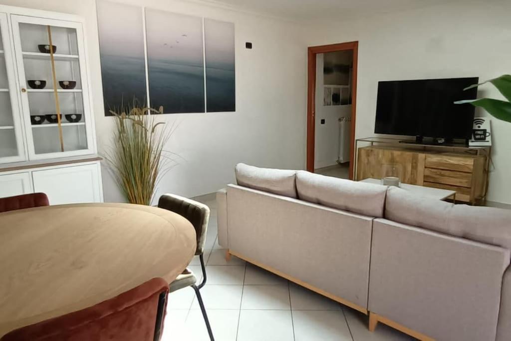 Casa Vacanza Fiera Di Roma Ponte Galeria Exteriér fotografie